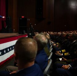 Новини світу - Готуйтеся до війни. Велика зустріч в Пентагоні