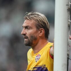 Новини спорту - Гравець трьох великих клубів Туреччини та Інтера дав ляпаса і був вилучений