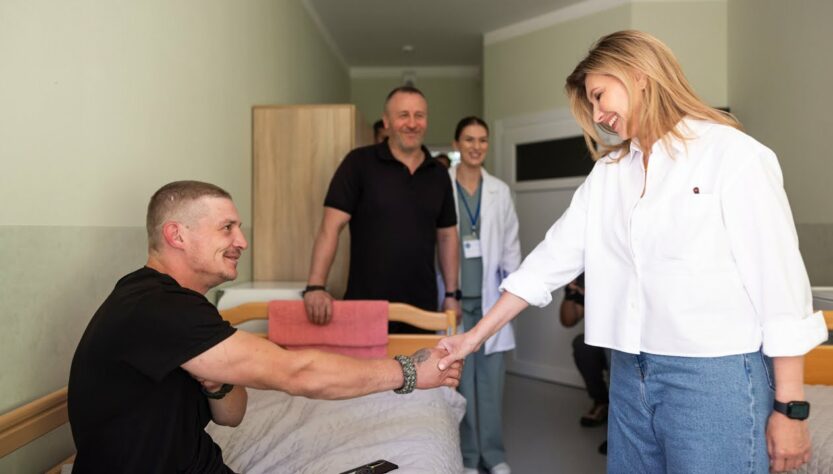 Олена Зеленська відвідала Головний медичний клінічний центр МВС і Пластовий центр на Київщині