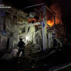 Запоріжжя: внаслідок нічної атаки БпЛА виникла пожежа