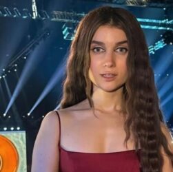 Новини культури - Jerry Heil відреагувала на чутки про збільшення грудей