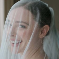 Новини культури - Хлоя Грейс Морець та Кейт Гаррісон таємно одружилися