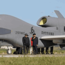 Новини світу - Кім Чен Ин наказав випускати БПЛА зі штучним інтелектом