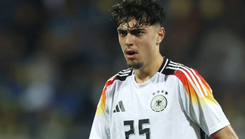 Новини спорту - Клуб знайшов ще одного претендента на позицію Родрі