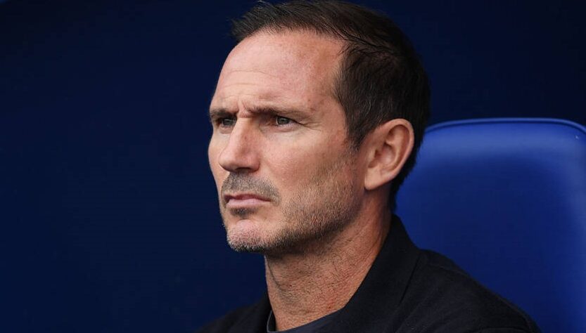 Новини спорту - Колишній футболіст Вест Гема може очолити рідну команду як тренер