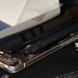 Технології - Користувачі Pixel 7 і Pixel 7 Pro скаржаться на розбухання батарей