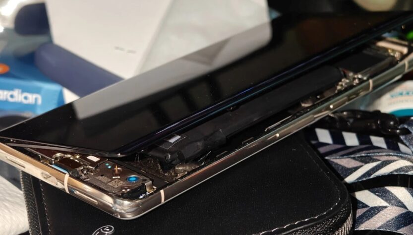 Технології - Користувачі Pixel 7 і Pixel 7 Pro скаржаться на розбухання батарей