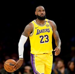 Новини спорту - ЛеБрон прокоментував ідею тренерської кар'єри