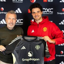 Новини спорту - Манчестер Юнайтед підписав нового воротаря