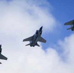 Новини світу - МіГ-31 над Естонією: з'явилась реакція Кремля