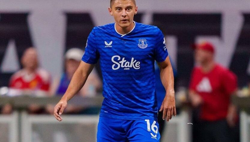 Новини спорту - Миколенку готують в Евертоні новий контракт