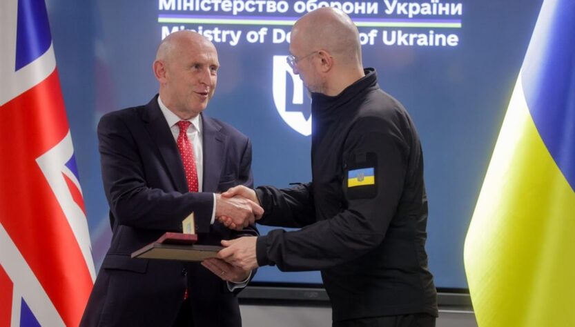 Новини України - Міністри оборони України та Британії провели важливу зустріч