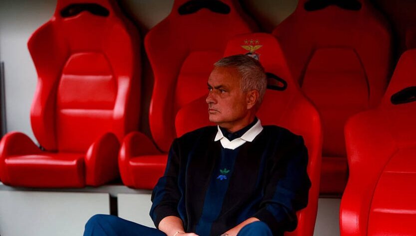 Новини спорту - Моурінью та Бенфіка узгодили деталі контракту - ЗМІ