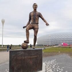 Новини спорту - На честь знаменитого гравця та тренера Баварії відкрито пам’ятник