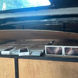 Новини України - На кордоні з Польщею вилучили рекордну партію iPhone