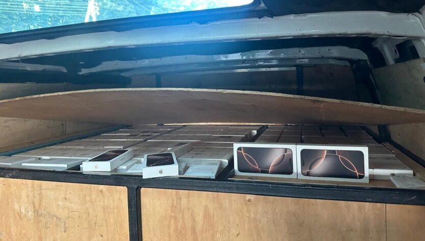 Новини України - На кордоні з Польщею вилучили рекордну партію iPhone