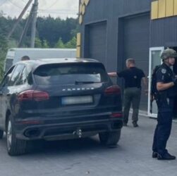 Новини України - На Львівщині сталась стрілянина у приміщенні автосервісу, є загиблі