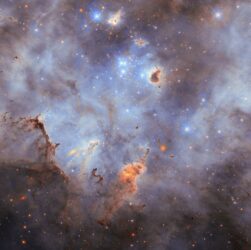 Технології - NASA показало знімок зоряного скупчення у Великій Магеллановій Хмарі