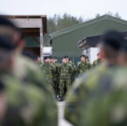 Новини світу - НАТО розмістить ударну бригаду на кордоні з Росією - ЗМІ