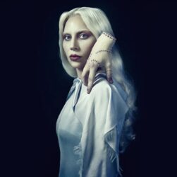 Новини культури - Netflix показав Леді Гагу у серіалі Венздей