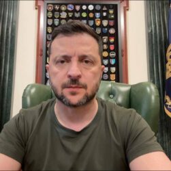 Звернення Володимира Зеленського наприкінці 1292-го дня війни