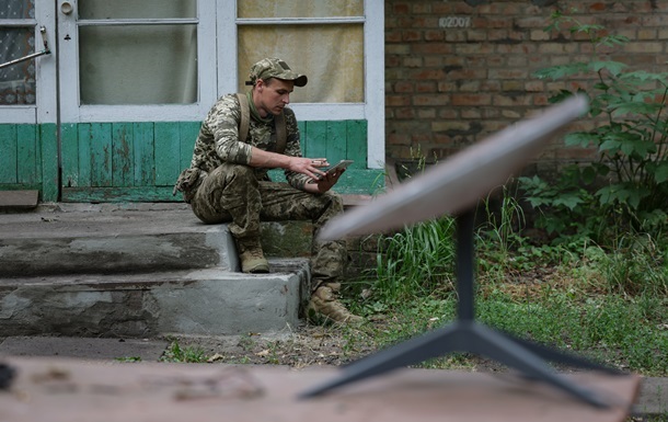 Новини України - Новий збій Starlink на фронті: чого знову боїться Ілон Маск