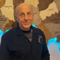 Новини культури - Олексій Вертинський зізнався про інфаркт на початку війни