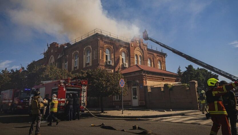 Новини України - Оприлюднено момент "прильоту" по вузу в Харкові