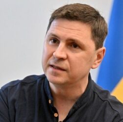 Новини України - Подоляк назвав один із сценарієв завершення війни