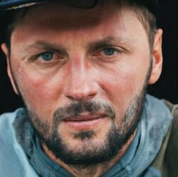 Новини світу - Польський спортсмен здійснив спуск з Евересту на лижах без кисню