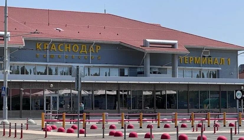 Новини світу - Попри атаки дронів: РФ вперше з 2022 року відкрила аеропорт Краснодара