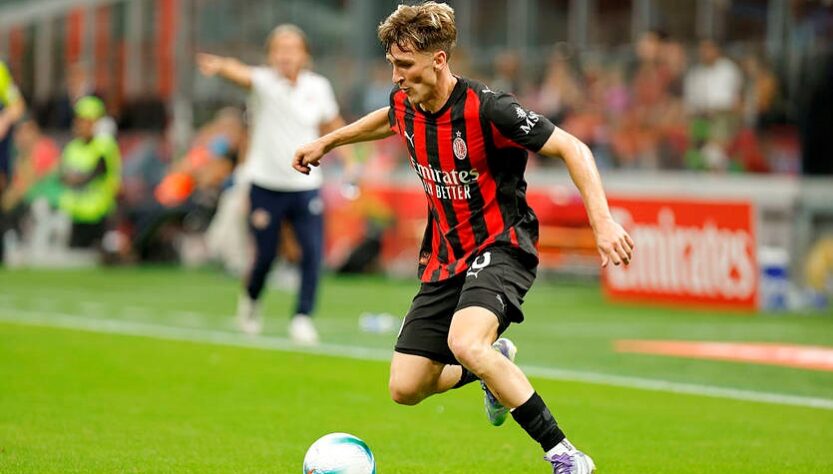 Новини спорту - Повернення з оренди: Мілан продовжує контракт з вінгером