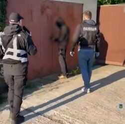 Нацполіція знешкодила угруповання, яке забезпечувало наркотрафік до Київського СІЗО