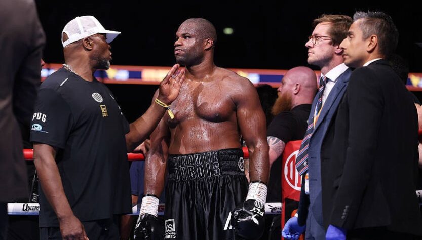 Новини спорту - Промоутер Дюбуа: Боксер сам вирішив порвати з тренером, але я в шоці