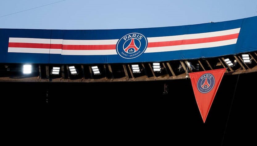 Новини спорту - ПСЖ презентував спеціальну форму на підтримку боротьби з раком грудей