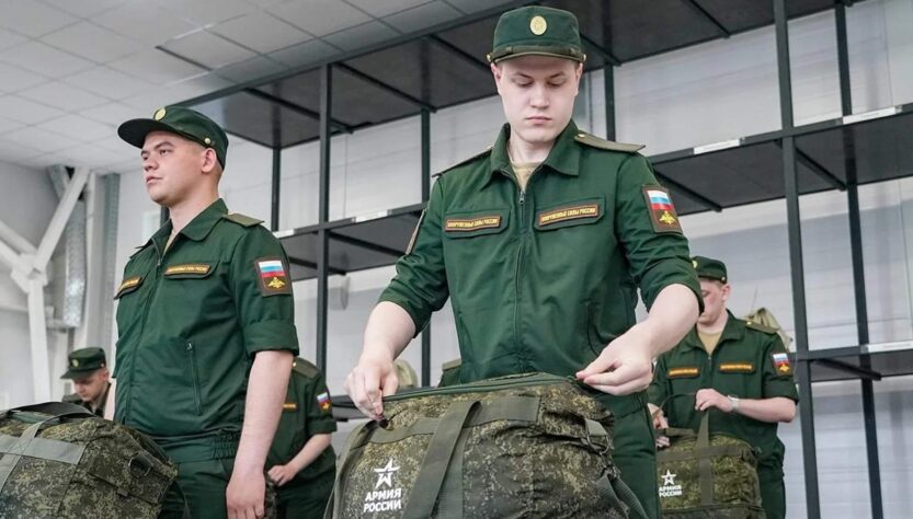 Новини світу - Путін оголосив призов в армію 135 тисяч росіян