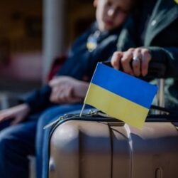 Новини світу - Рада ЄС розробляє план повернення українських біженців додому