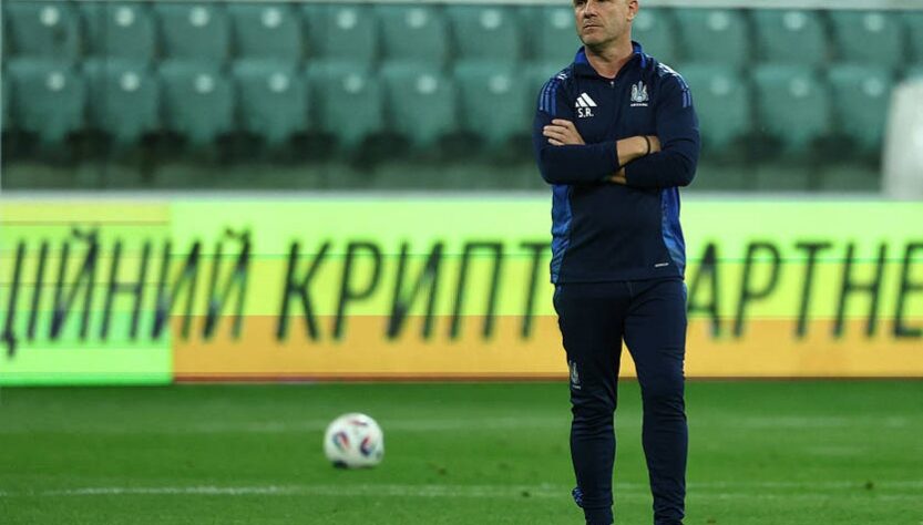 Новини спорту - Ребров ставить знак рівності між гравцями і їхніми фанами: Це нині важливо