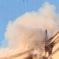 Новини Києва - Reuters повідомляє про задимлення над будівлею Кабміну після атаки дронів