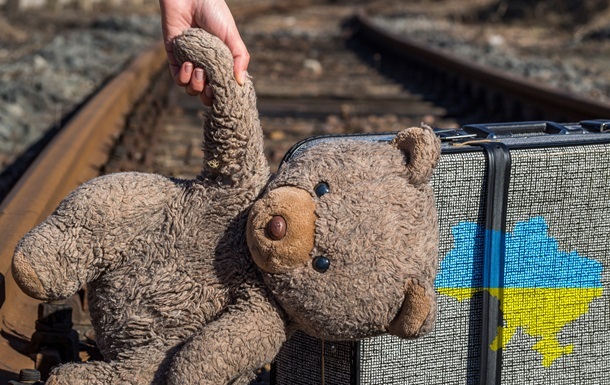 Новини світу - РФ створила понад 200 таборів для "перевиховання" українських дітей - звіт