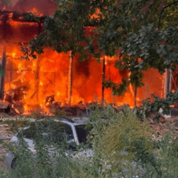 Новини України - РФ вдарила по Сумах дронами, виникла пожежа