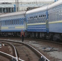 Новини України - РФ вдарила по залізниці: які потяги затримуються