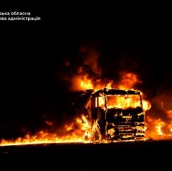 Новини України - Росіяни обстрілюють Запоріжжя: руйнування і пожежа