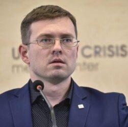 Новини України - САП просить конфіскувати у головного санлікаря активи на понад три млн грн