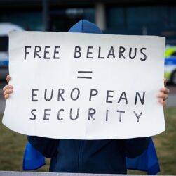 Новини світу - Шпигунська мережа. У Європі викрили білорусів