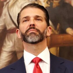 Новини світу - Син Трампа таємно зустрівся з Ердоганом - ЗМІ