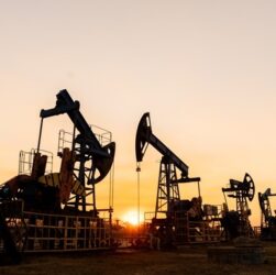 Новини бізнесу - "Сировинні" доходи РФ впали до мінімуму з початку війни - аналітики