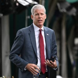 Новини бізнесу - США закликають Угорщину і Словаччину відмовитися від нафти й газу з Росії