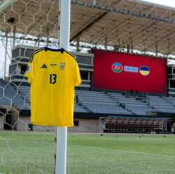 Новини спорту - Стало відомо, в яких комплектах форми зіграють Азербайджан та Україна