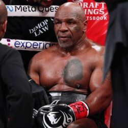Новини спорту - Тайсон пояснив, що спонукало його на бій з Мейвезером